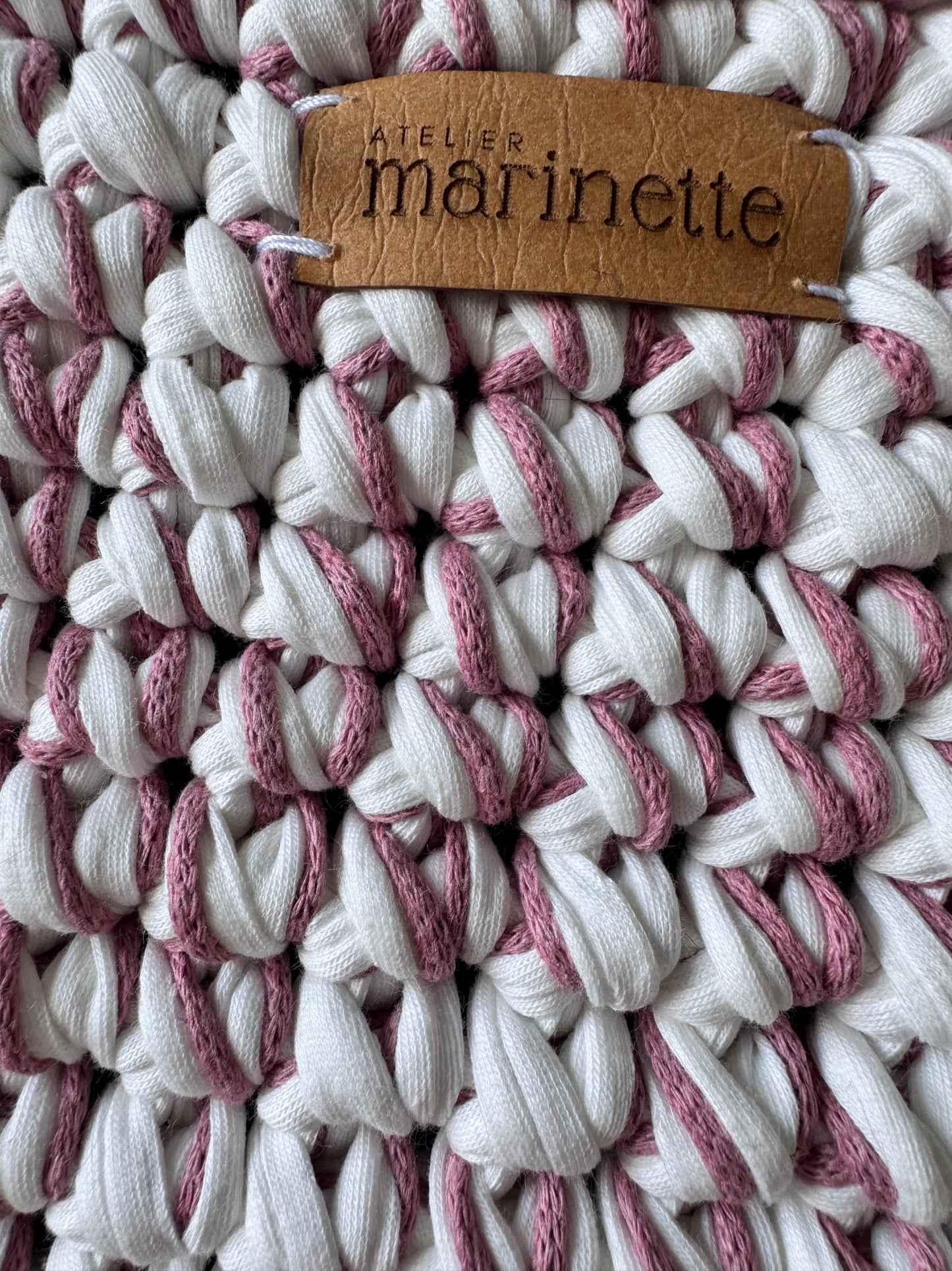 Housse tablette 10/11" iPad/Android en crochet artisanal - Modèle VANCOURIS