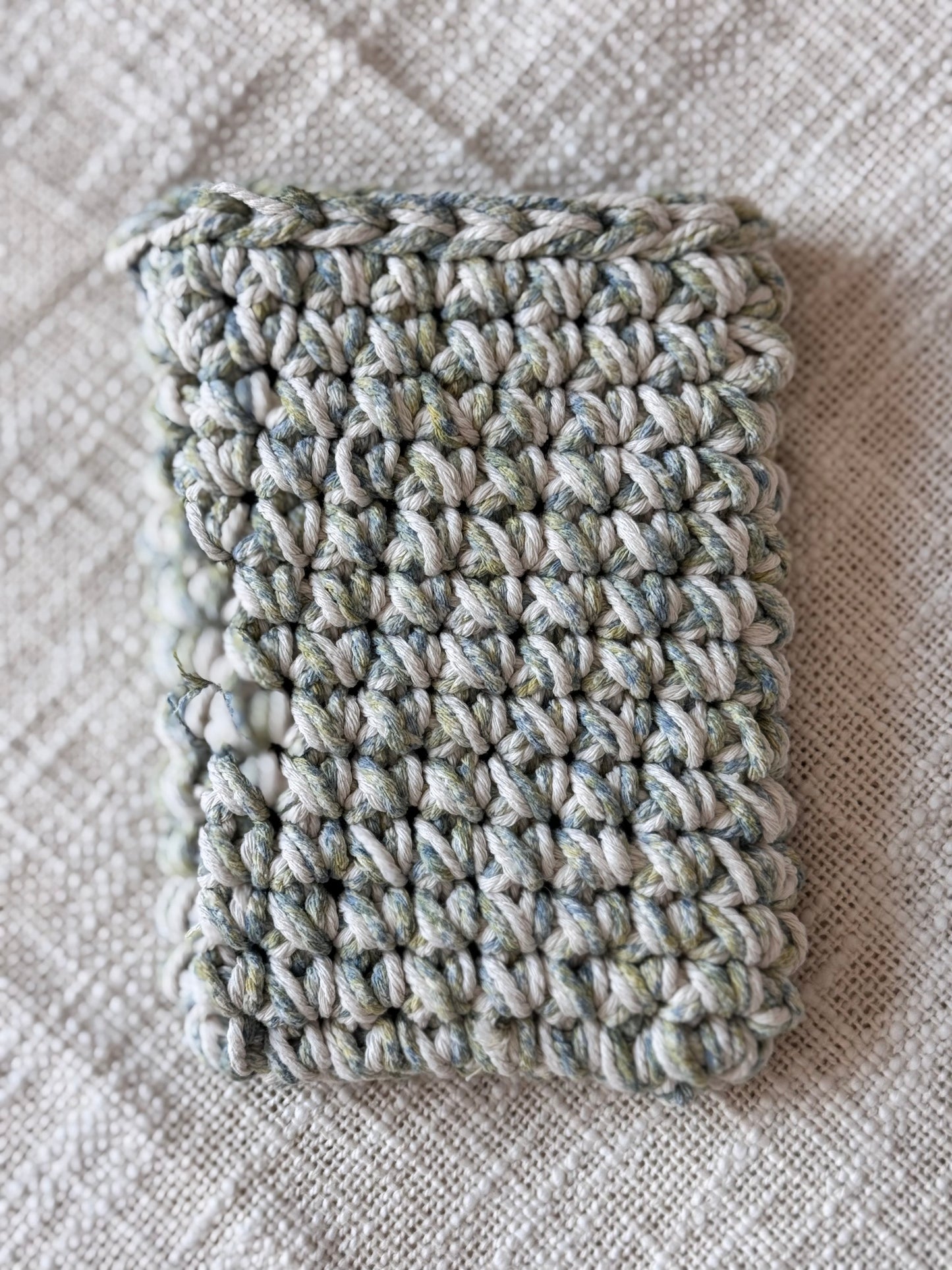 Housse liseuse 6" Kindle/Kobo en crochet artisanal - Modèle FLORENTIS