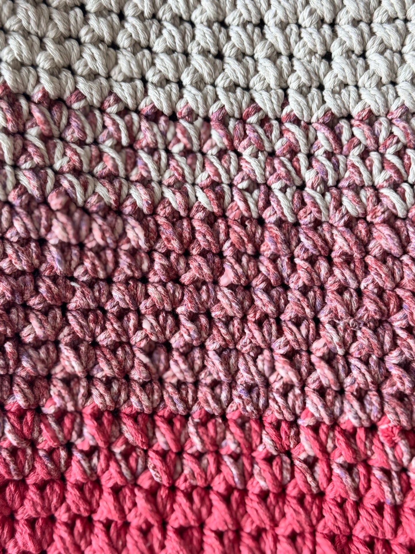 Housse PC/MacBook 13 pouces en crochet artisanal - Modèle PARISY