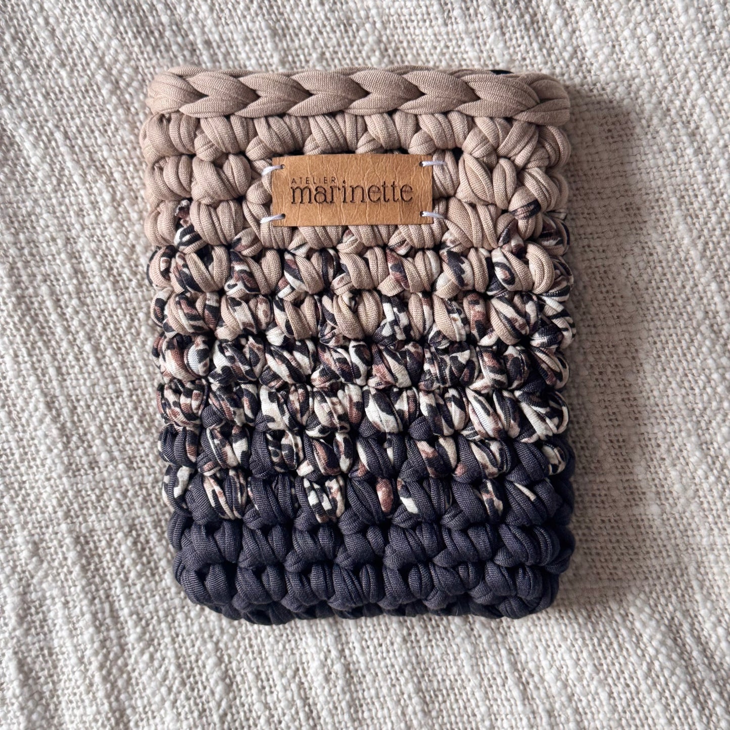 Housse liseuse 6" Kindle/Kobo en crochet artisanal - Modèle KAIROX
