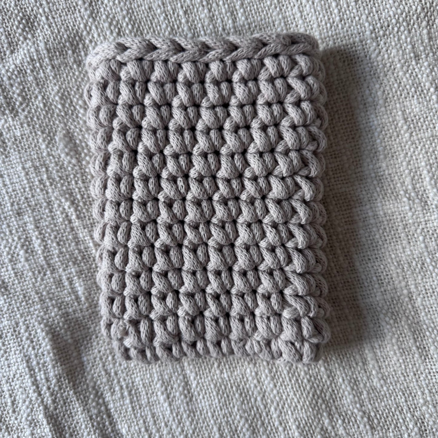 Housse liseuse 6" Kindle/Kobo en crochet artisanal - Modèle CORDALYA
