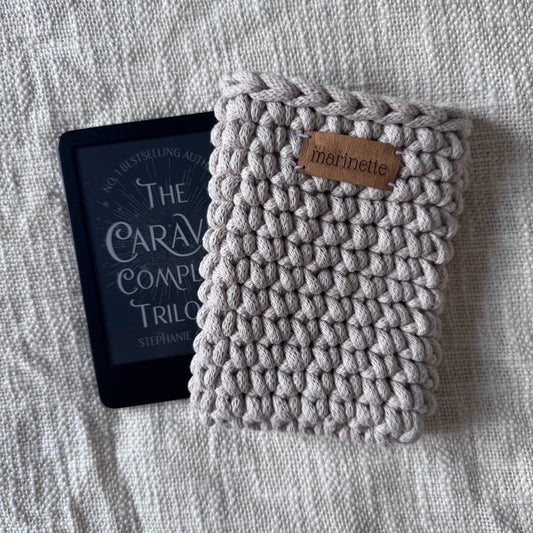 Housse liseuse 6" Kindle/Kobo en crochet artisanal - Modèle CORDALYA