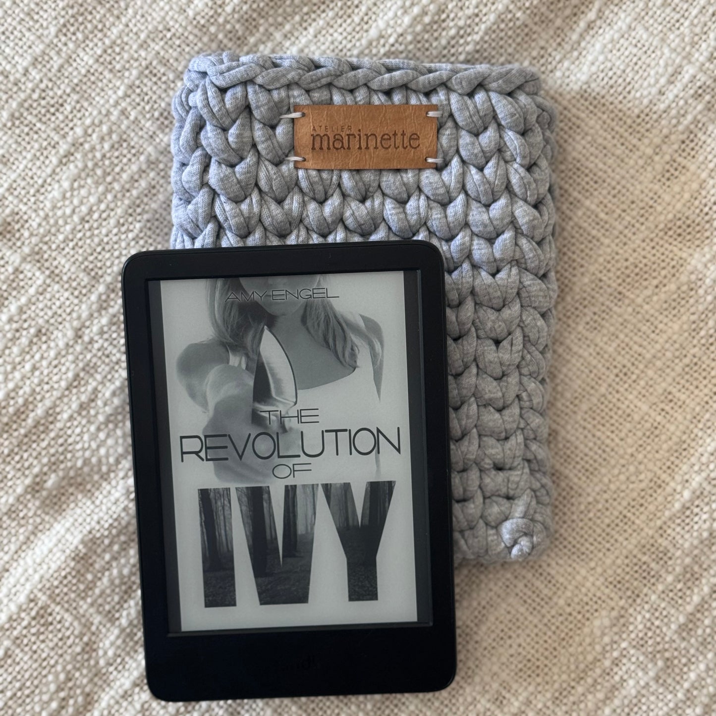 Housse liseuse 6" Kindle/Kobo en crochet artisanal - Modèle MALDINA