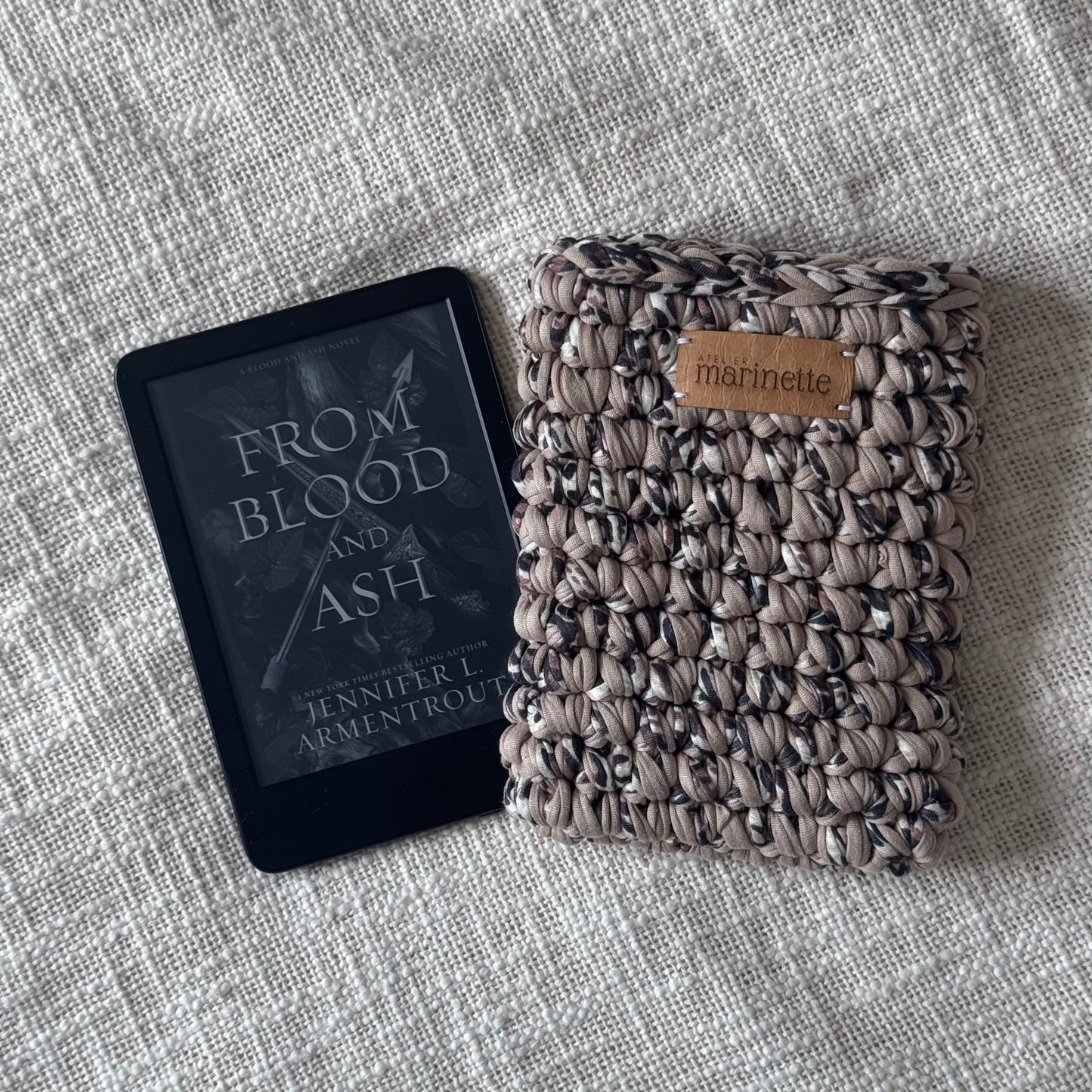Housse liseuse 6" Kindle/Kobo en crochet artisanal - Modèle TARANIKTA