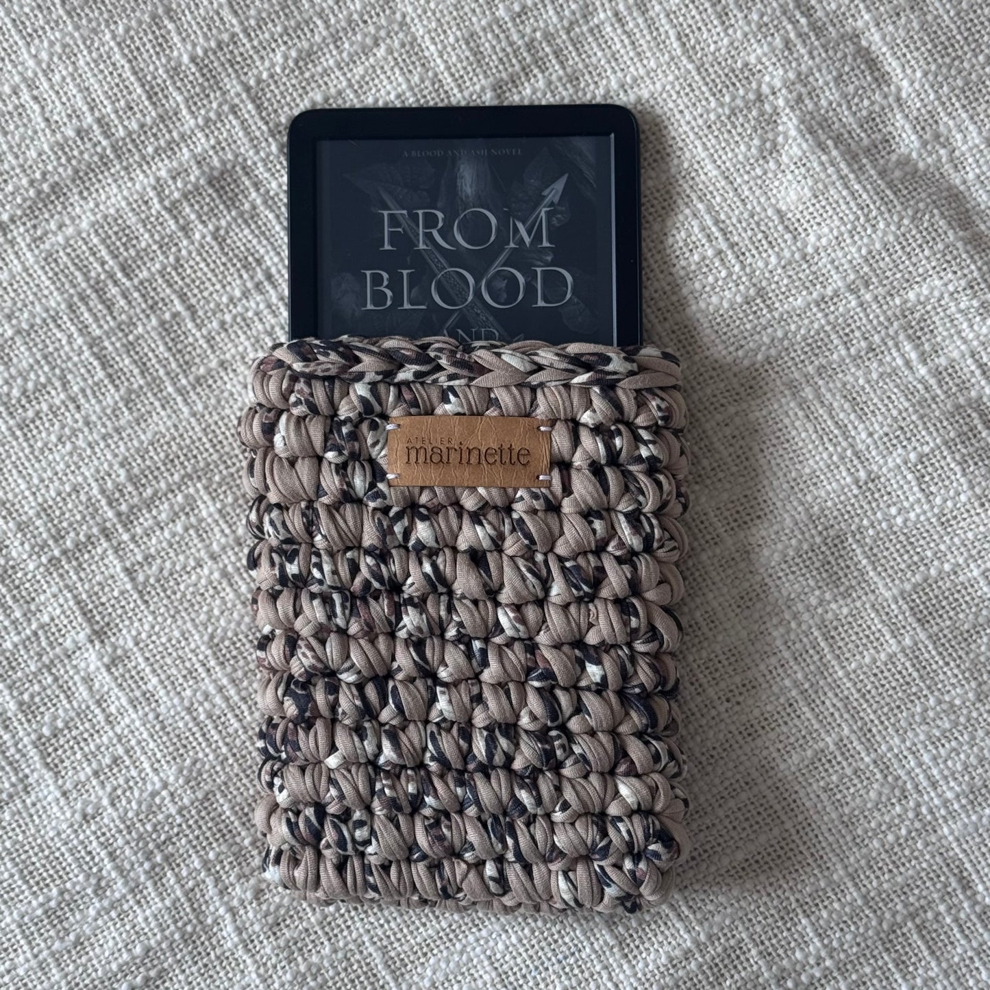Housse liseuse 6" Kindle/Kobo en crochet artisanal - Modèle TARANIKTA