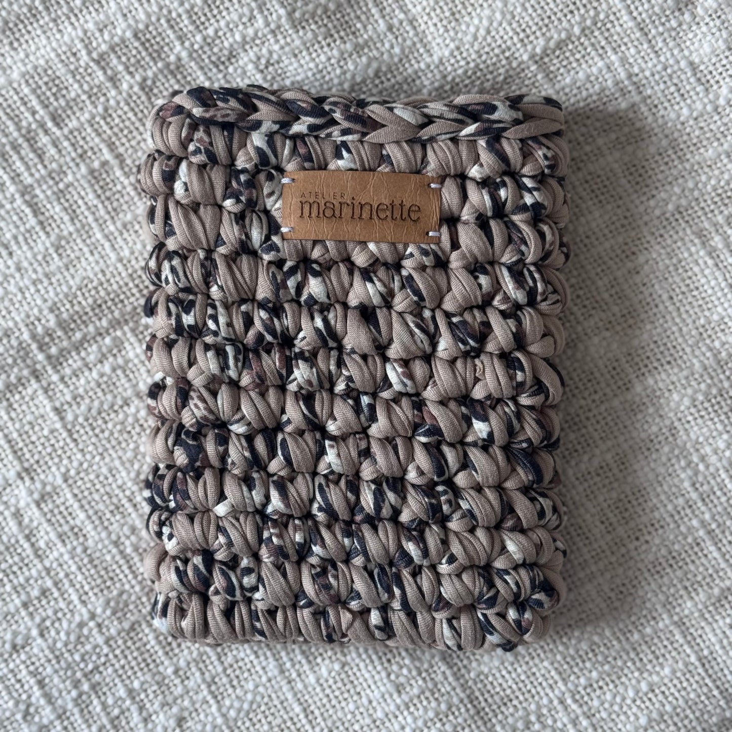 Housse liseuse 6" Kindle/Kobo en crochet artisanal - Modèle TARANIKTA