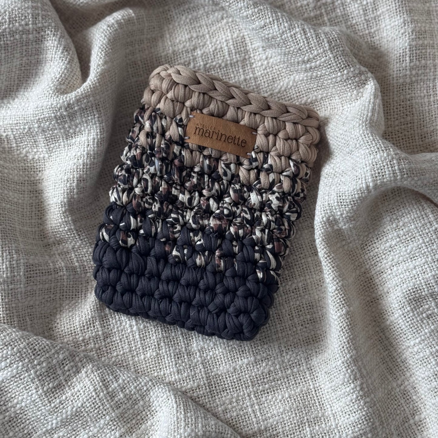 Housse liseuse 6" Kindle/Kobo en crochet artisanal - Modèle KAIROX