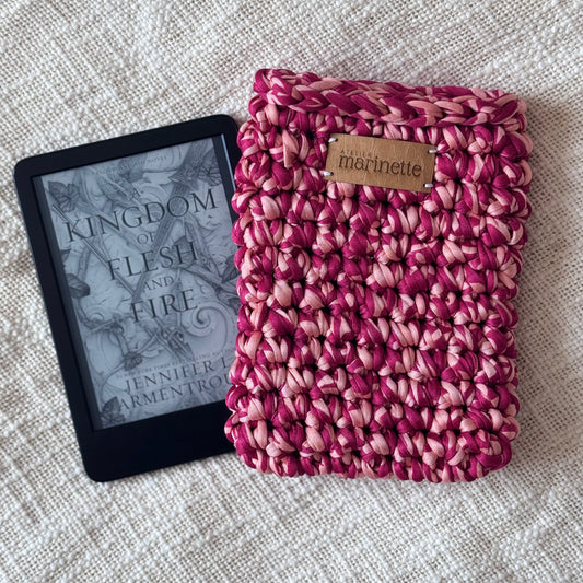 Housse liseuse 6" Kindle/Kobo en crochet artisanal - Modèle PACOLANO