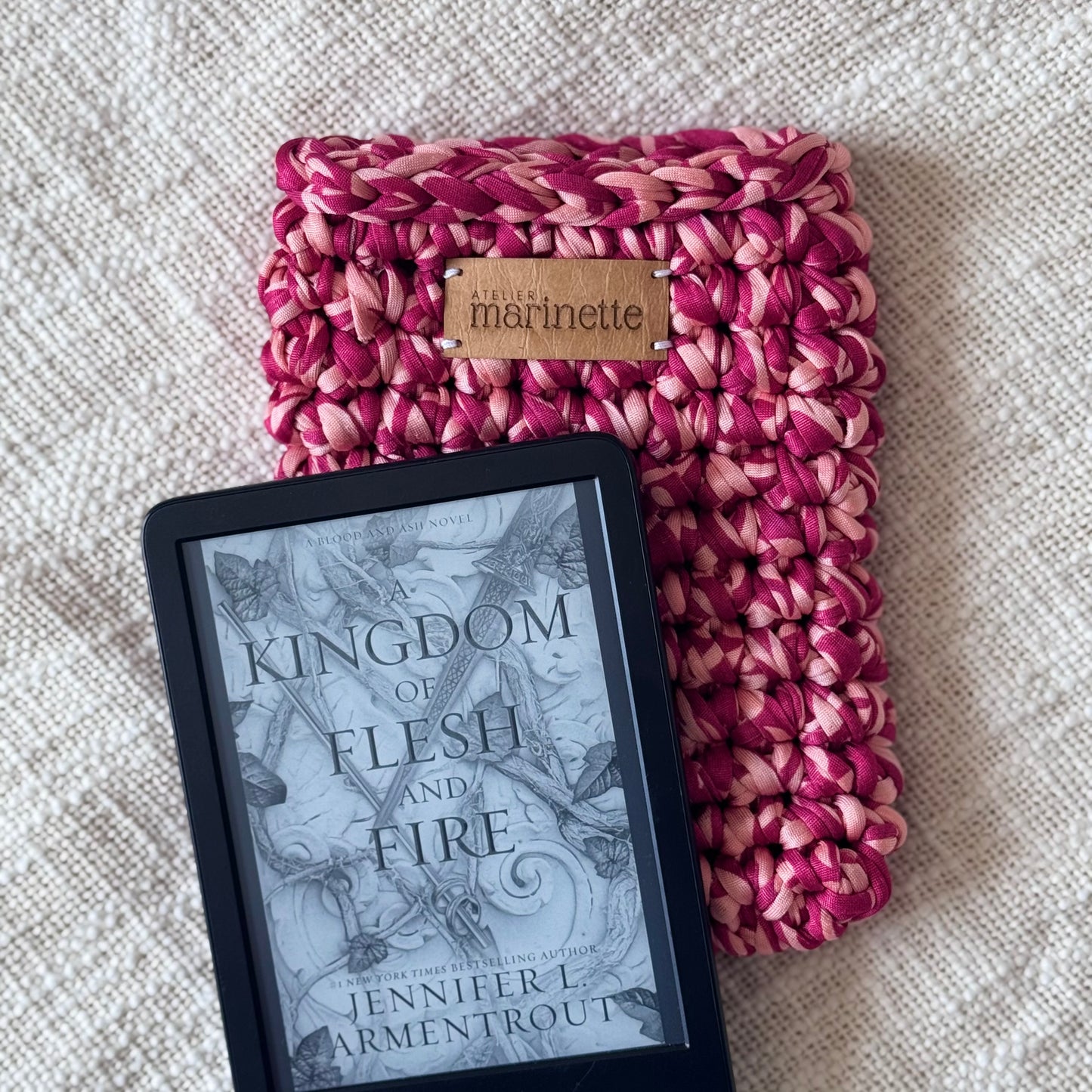 Housse liseuse 6" Kindle/Kobo en crochet artisanal - Modèle PACOLANO