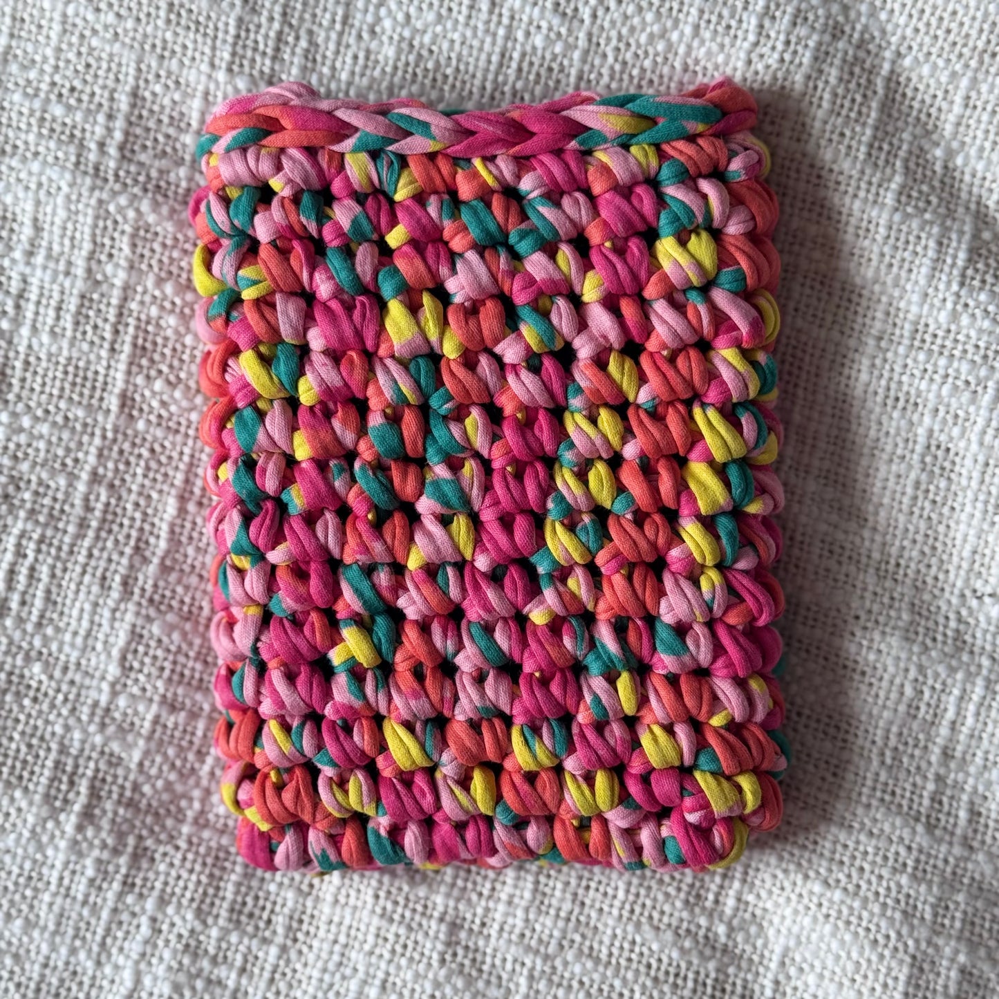 Housse liseuse 6" Kindle/Kobo en crochet artisanal - Modèle RAINBOW